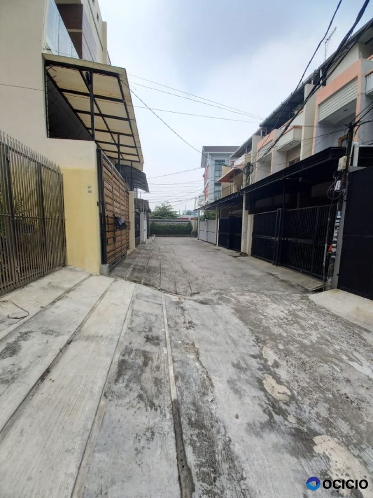 Dijual rumah minimalis di kawasan Duri Kepa, Kec. Kb. Jeruk, Kota Jakarta Barat