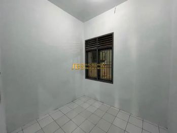 Dijual/Disewakan Villa 1.5 Tingkat di Komplek Cemara Hijau - Medan