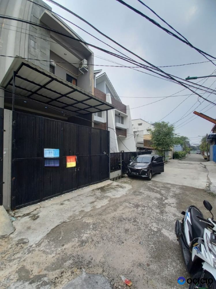 Dijual rumah minimalis di Kawasan Duri Kepa, Kec. Kb. Jeruk, Kota Jakarta Barat