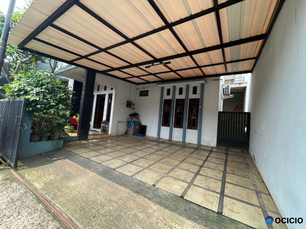 Dijual rumah siap huni di Petukangan Selatan, Pesanggrahan, South Jakarta