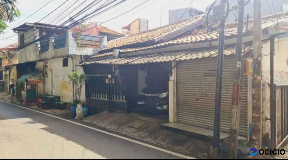 Dijual Rumah 2 Lantai di Jalan Menteng Atas, Setiabudi, Jakarta Selatan.