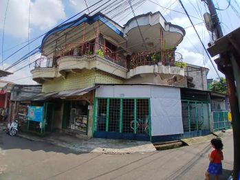 Dijual Rumah Warung dan Kontrakan Siap Huni