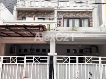 Dijual Apartment BU 10 jt/m2 Parama bedrooms 3+1 di Cilandak Jaksel