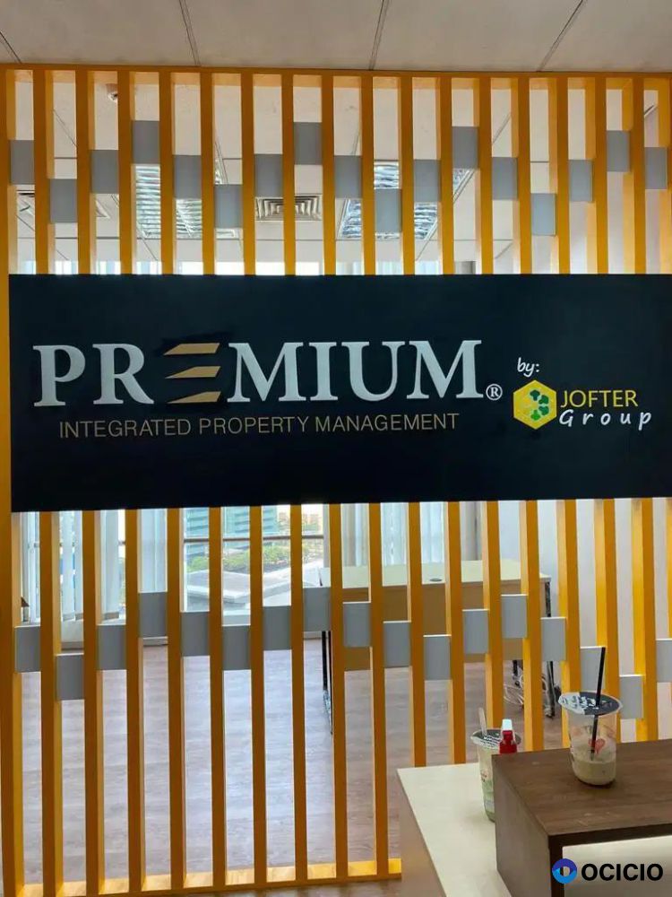 PREMIUM WORKING SPACE