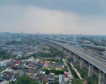 SEWA APARTEMEN GRAND KAMALA LAGOON STUDIO SEMI FURNISHED