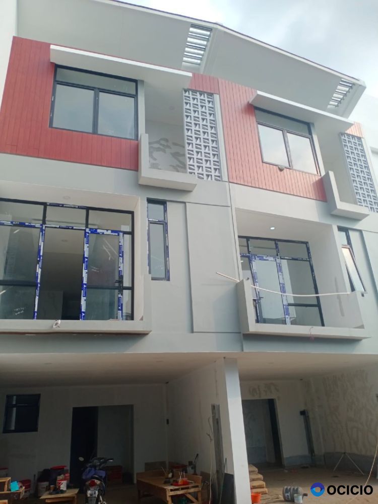 Dijual rumah di komplek barkah Residence Jl. Bali Matraman,Manggarai, jaksel