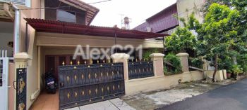 Dijual rumah dibawah pasaran 2 lantai di Cempaka Putih Cempaka Putih Timur