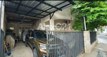 dijual rumah lama murah  di area Rancho Indah, Tanjung Barat, Jagakarsa