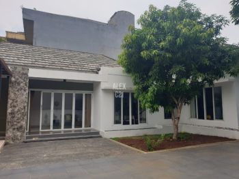 dijual rumah dijagakarsa, 5 menit dari jalan tol brigif, jakarta Selatan