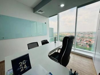 Sewa ruang kantor furnish di 18 Office Park, Jakarta Selatan
