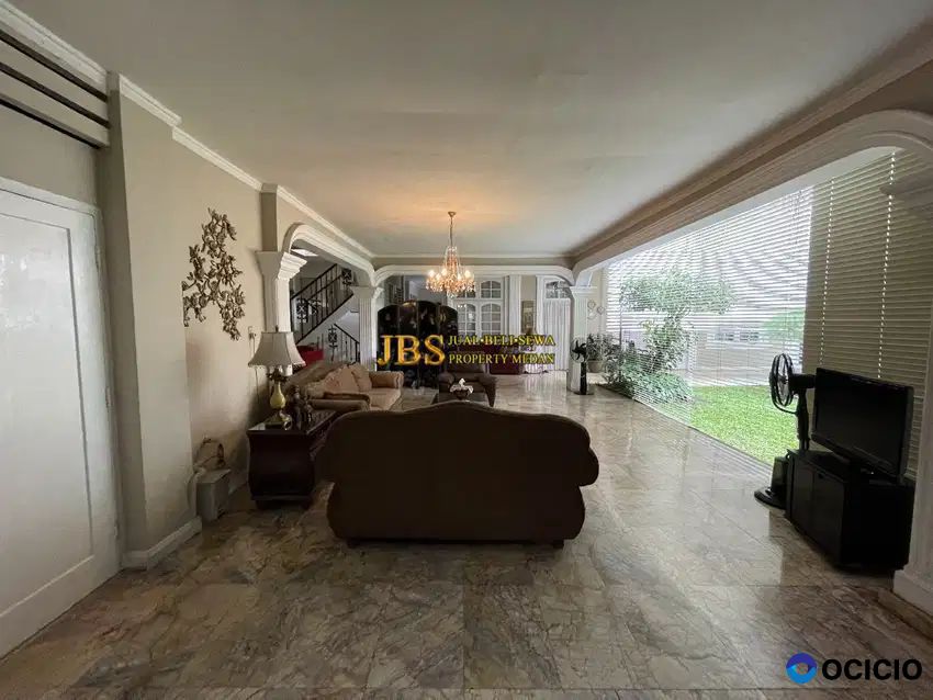 HOT SALE Dijual Rumah di Jalan Diponegoro (Depan Hotel Adimulia)