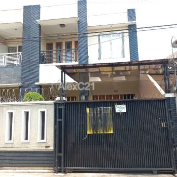 Dijual rumah cantik di Kebon Jeruk, Sukabumi Utara, Jakarta Barat