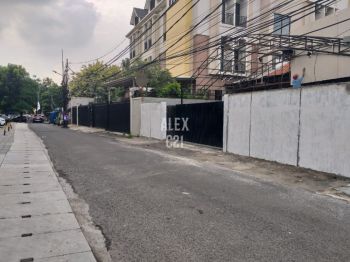 Dijual rumah kost di Mampang Prapatan, Jakarta Selatan