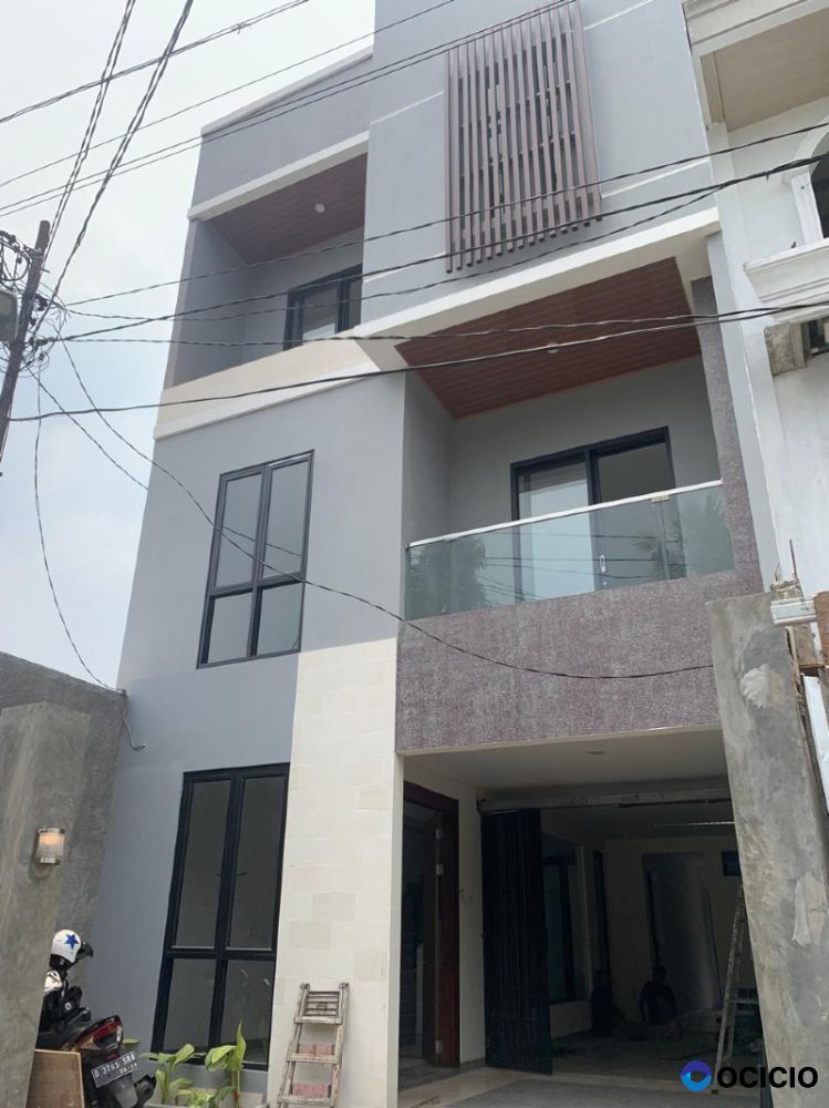 Dijual rumah di Komp. Jasa Raharja Kby. Lama, Jakarta Selatan