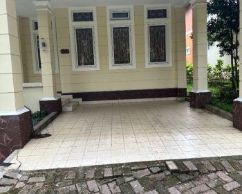 Dijual Villa Menawan Dikota Bunga Puncak, Cipanas