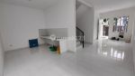 thumbnail-jual-cepat-rumah-modern-minimalis-di-kav-dki-jakarta-barat-3