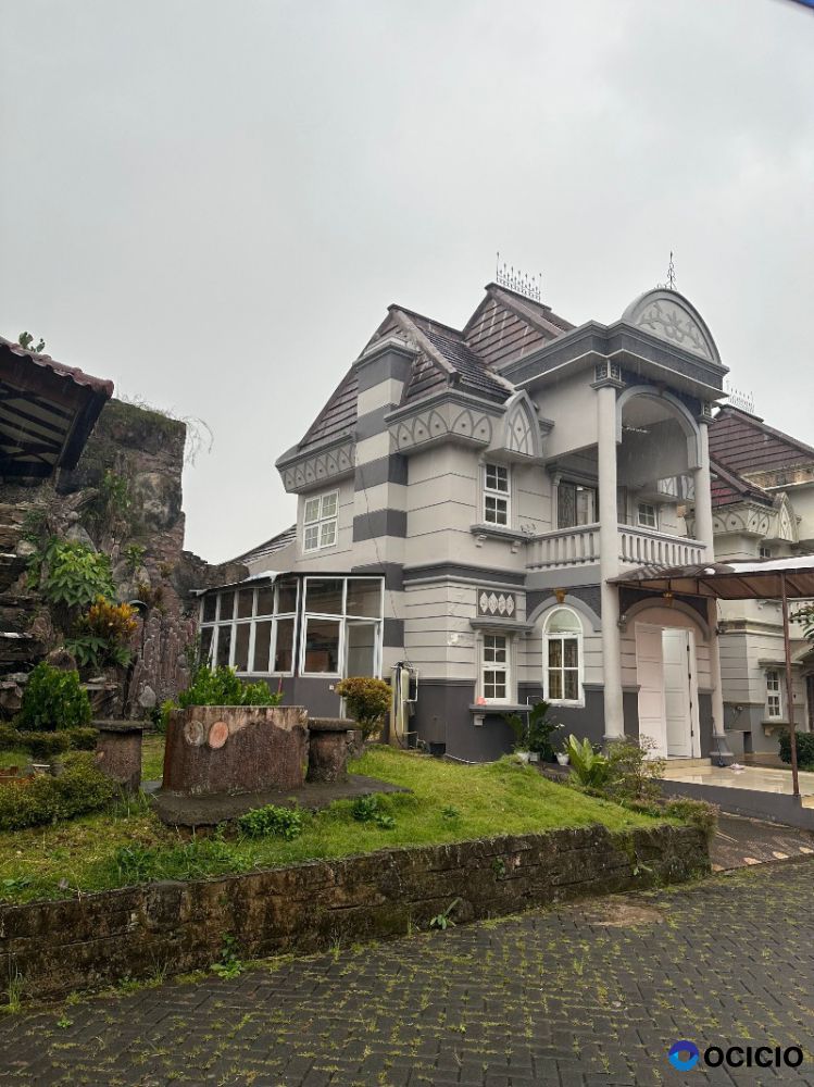Dijual Villa Mewah Di Green Apple Puncak, Cipanas