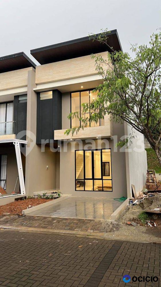 Dijual Rumah Mewah Bagus Minimalis Dengan Fasilitas Komplek Dekat Danau, Jogging