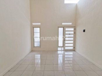 Rumah Siap Huni Puri Surya Jaya Valencia Icon