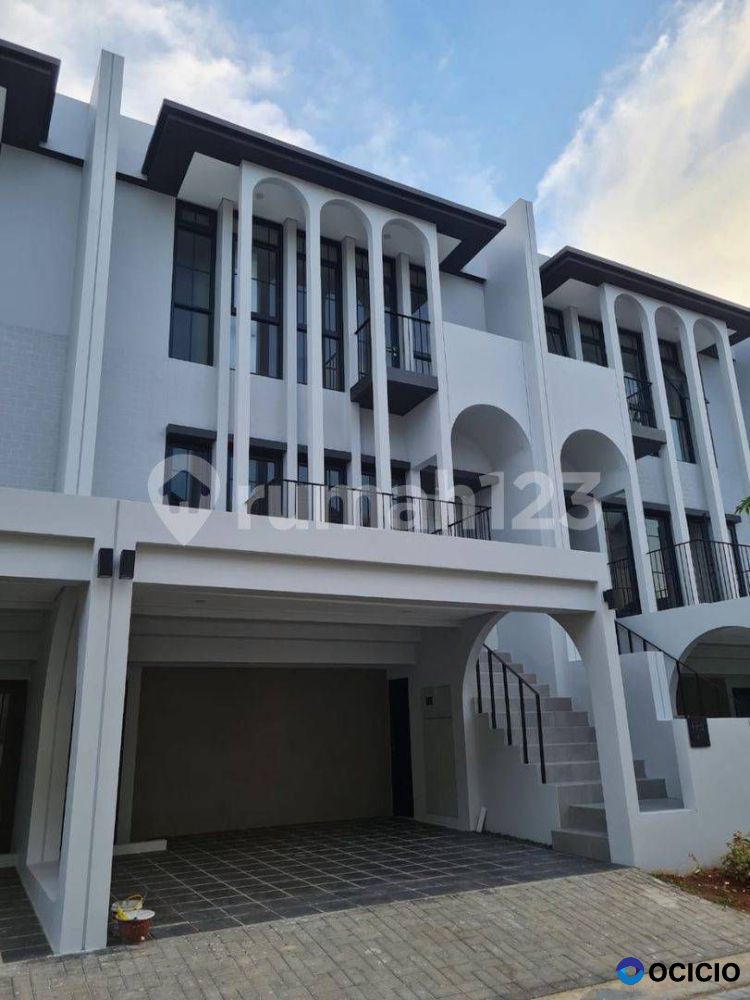Dijual Cepat Rumah Mewah Siap Huni di Kawasan Premium Aether, Greenwich, Bsd