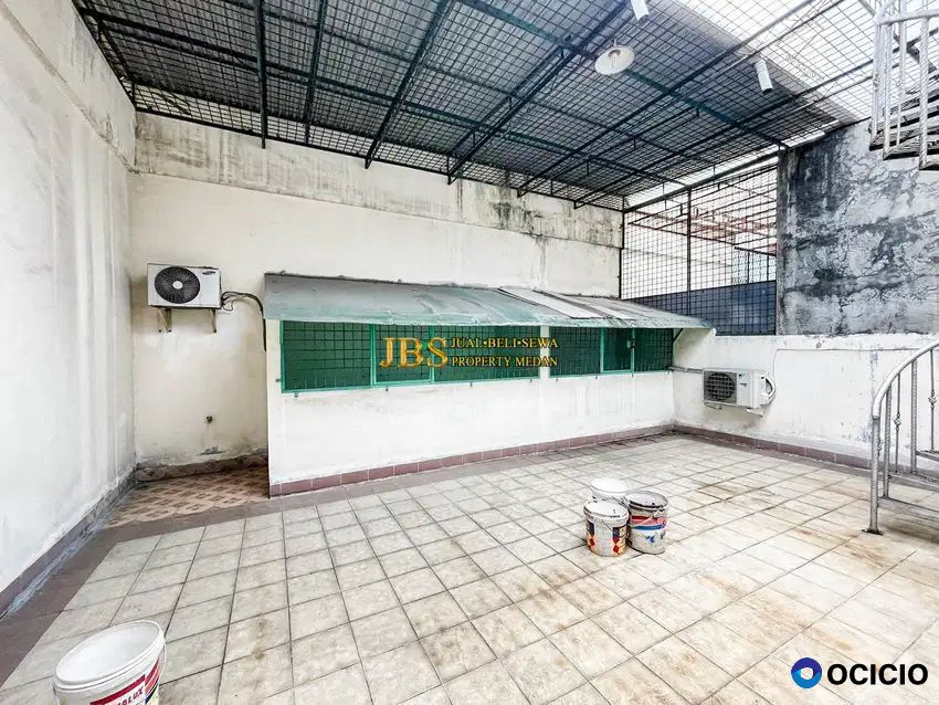 Jual Villa 2,5 Tingkat di Komplek Taman Anggrek Jalan T.Amir Hamzah