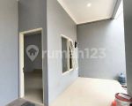thumbnail-rumah-di-wisma-tropodo-depan-telkom-dekat-jalan-raya-9