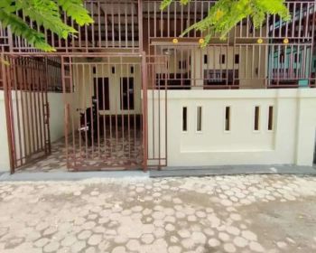 DIJUAL RUMAH DI KOMPLEK HELVETIA MEDAN SEMI PERABOTAN 