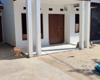 Rumah kampung harga murah  tugu macan