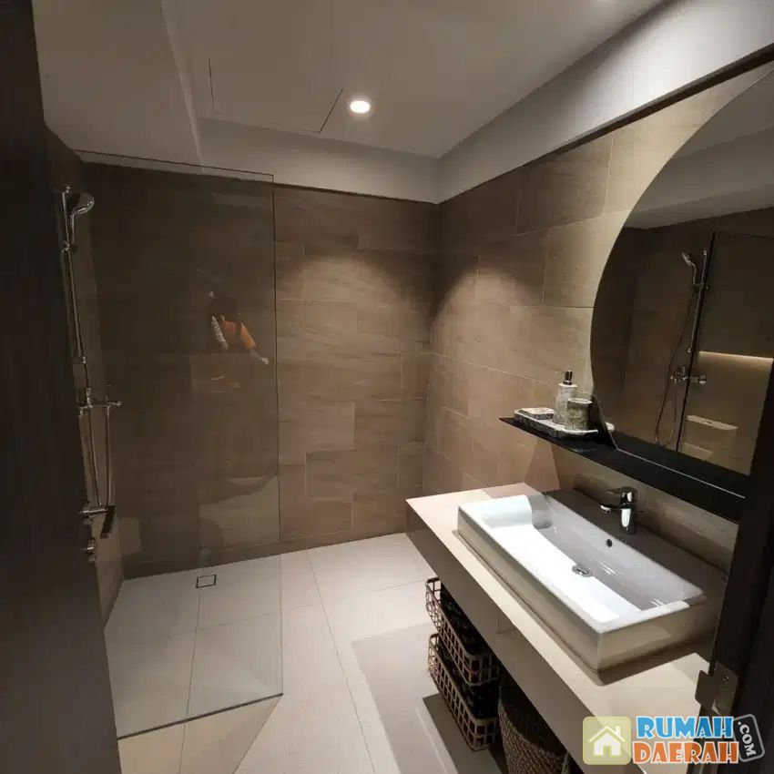 Apartemen Carstenz Flamboyan Semi Furnished