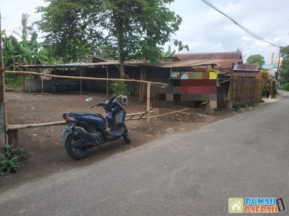 Tanah pinggir aspal timur lapangan kasihan bantul