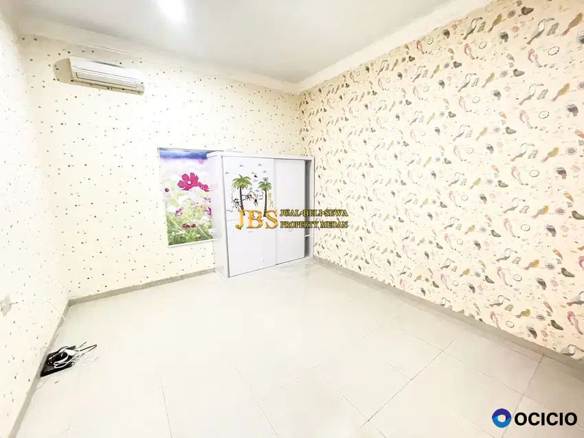 Dijual Villa Komplek Cemara Asri Jalan Rajawali (Row Paling Luas)