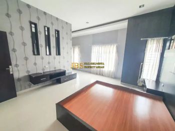 Dijual Villa Lux Full Furnished Komplek Cemara Asri Jalan Azalea IV
