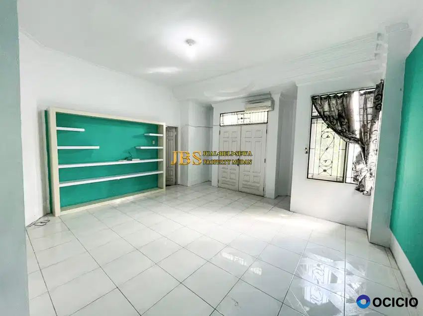 Dijual Villa Komplek Cemara Hijau Blok J ( Boulevard Utama Komplek )