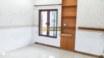 Dijual Villa Komplek Taman Malibu Indah Blok B