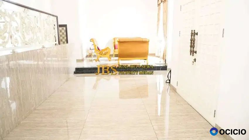 Dijual Rumah Super Lux Full Furnish Kawasan Elite The Palace POlonia