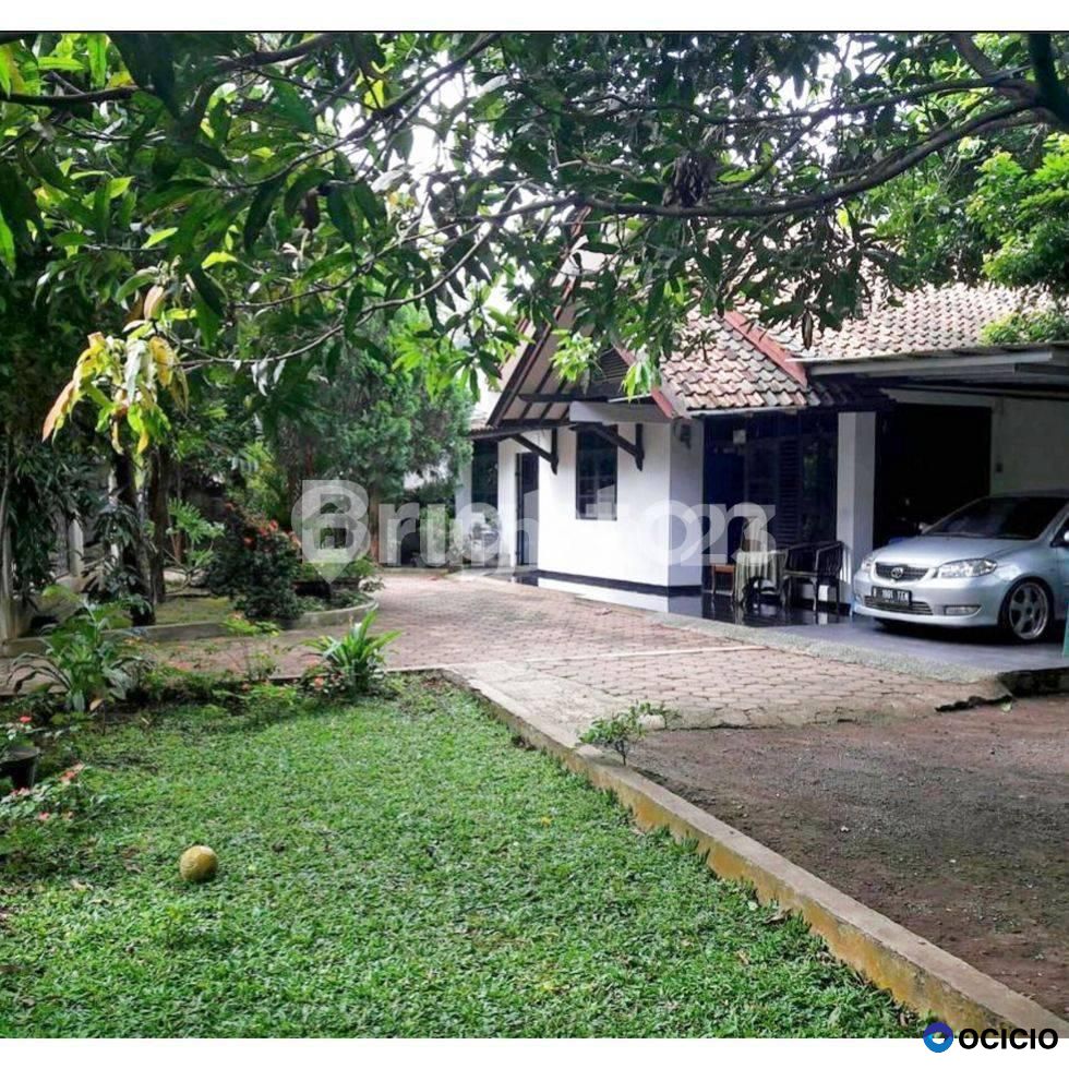 RUMAH MURAH HALAMAN LUAS DICIBUBUR BEKASI