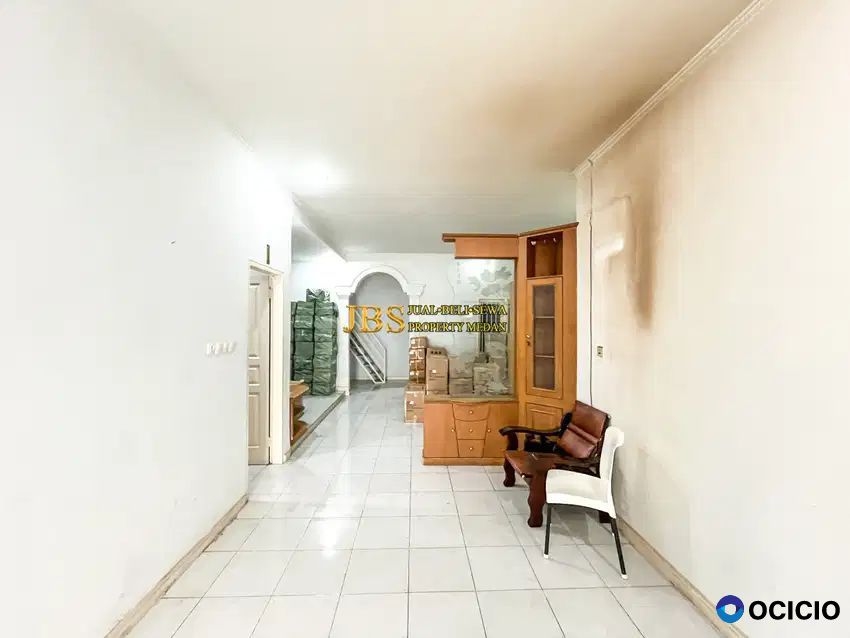 Villa Siap Huni Dijual di Komplek Cemara Asri Jalan Nenas