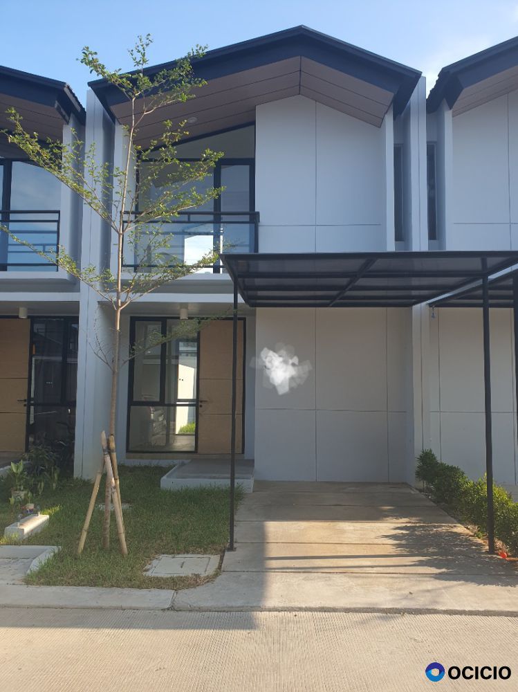 Dijual Rumah Baru Uptown Estate Type 2 Lippo Cikarang,Dkt Tol Gate,Ready Unit