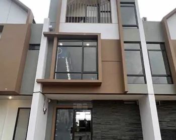 Aspen Park Tipe 5 x 12 Attic