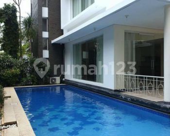 RUMAH KAWASAN PONDOK INDAH YANG NYAMAN DAN ASRI