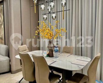 Disewakana Apartement Casa Grande Private Lift Luxury 3BR