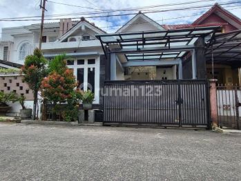 Dijual Rumah Cantik Siap Huni di Bukit Cimanggu City Tanah Sereal Bogor