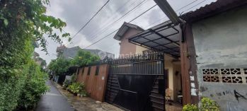 DIJUAL RUMAH FULL FURNISH DI JAKARTA BARAT,  TANAH SUPER LUAS