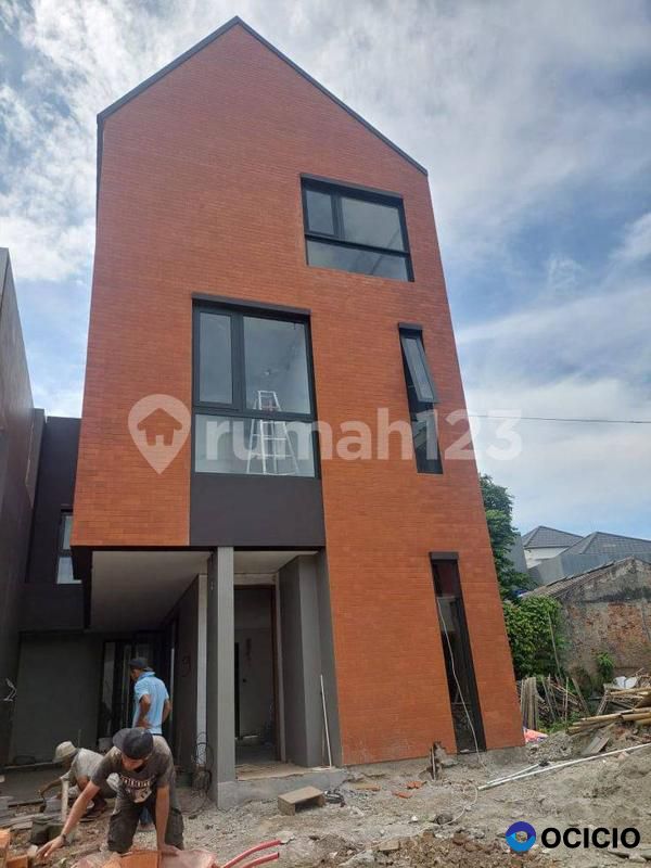 DIJUAL BRAND NEW TOWNHOUSE DI CIPETE JAKARTA SELATAN