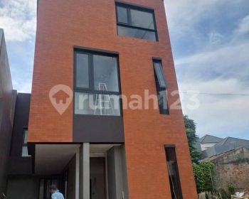 DIJUAL BRAND NEW TOWNHOUSE DI CIPETE JAKARTA SELATAN
