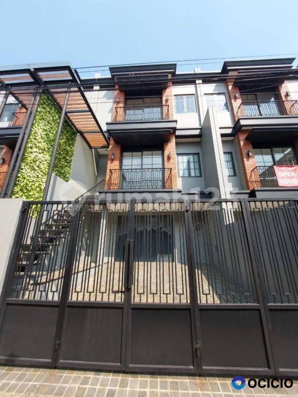 DIJUAL TOWNHOUSE MODERN MINIMALIS DI CIPETE JAKARTA SELATAN