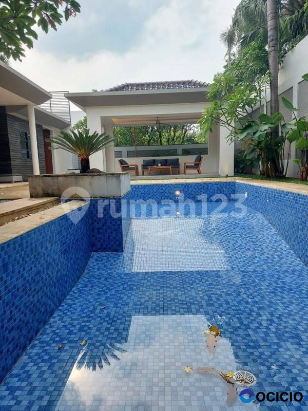 Dijual Rumah Mewah di Ampera Kemang Jakarta Selatan