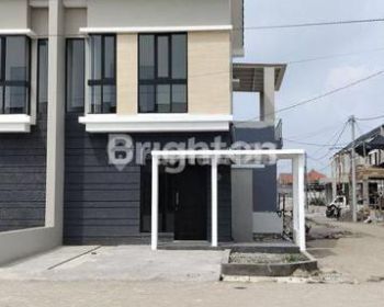 rumah 2 lantai gununganyar Rungkut Surabaya