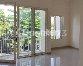 rumah 2 lantai minimalia Purimas ikip