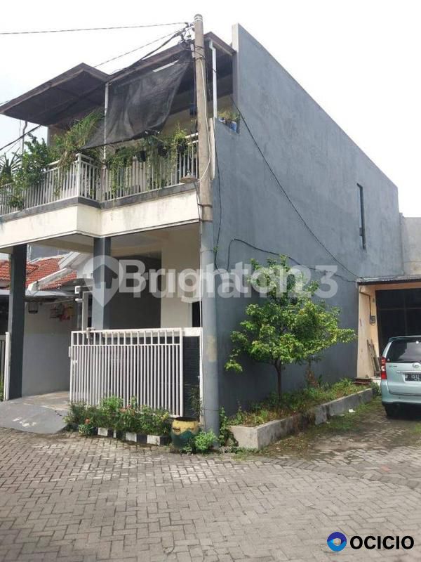Rumah 2 lantai  gununganyar Wiguna  Purimas Rungkut Surabaya